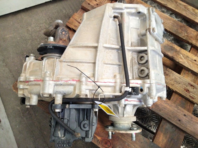 Recambio de caja transfer para toyota land cruiser van (_j15_) 3.0 d4d 4wd (kdj155, kdj150) referencia OEM IAM   