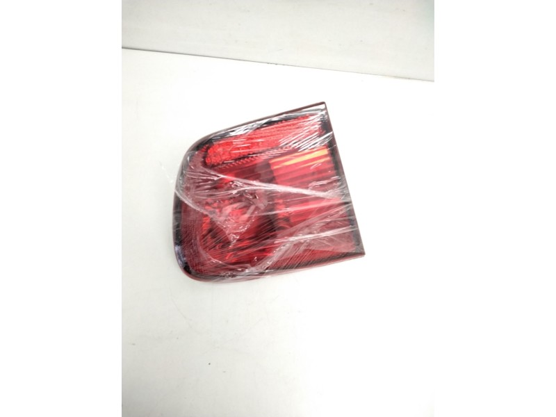 Recambio de piloto trasero central para seat ibiza (6k1) 1.4 16v referencia OEM IAM 00898  