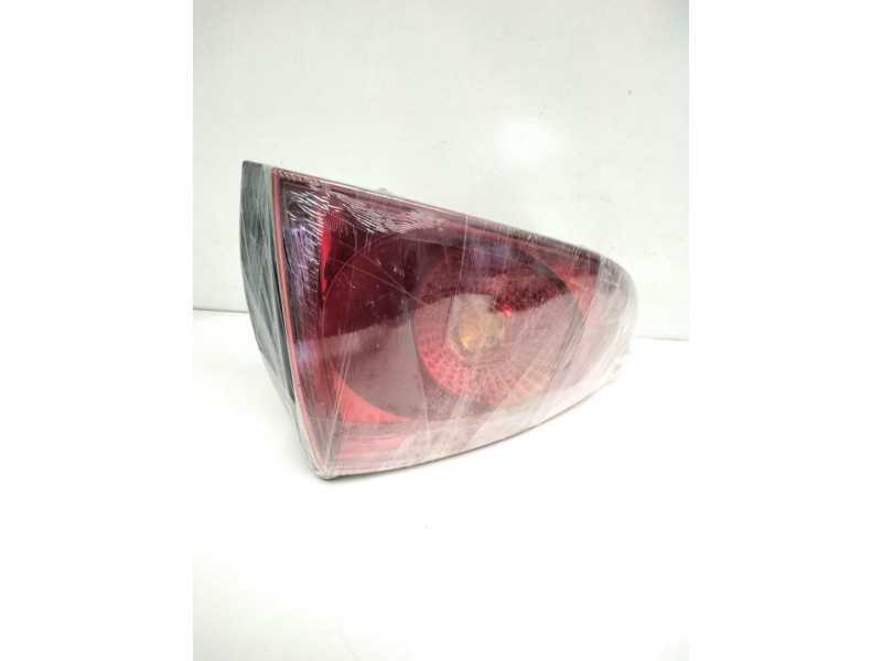 Recambio de piloto trasero izquierdo para seat altea (5p1) arena referencia OEM IAM 5P0945095E 5P0945111B 