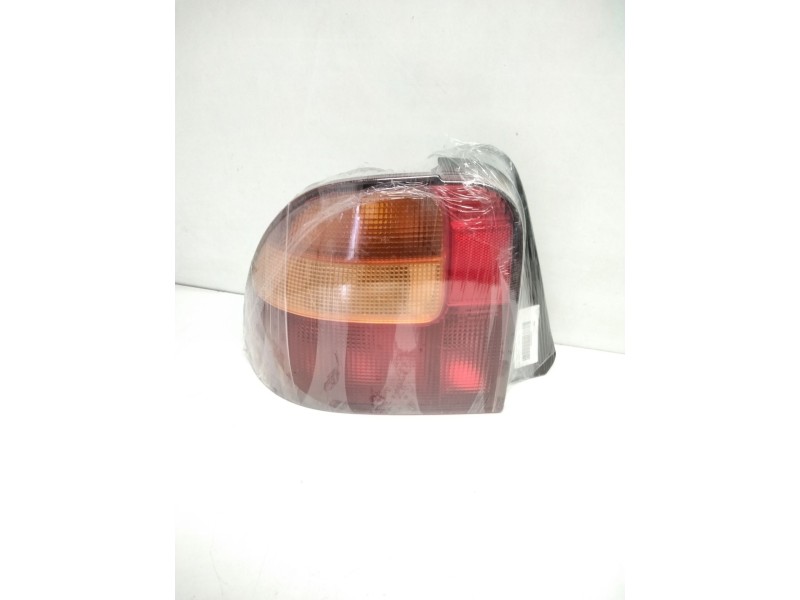 Recambio de piloto trasero izquierdo para mg serie 400 (rt) 1.4 16v cat referencia OEM IAM S102R02F00  