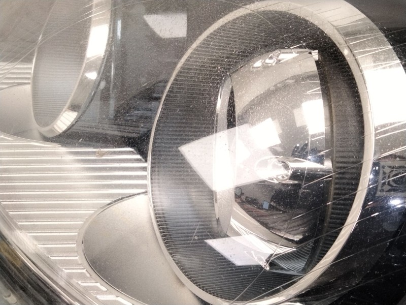 Recambio de faro xenon izquierdo para volkswagen golf v (1k1) 2.0 tdi referencia OEM IAM 1K6941031 0301212271 