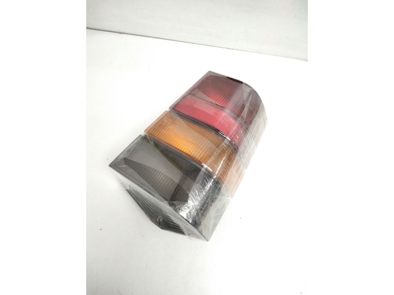 Recambio de piloto trasero derecho para seat marbella 0.9 referencia OEM IAM SE028934006A  