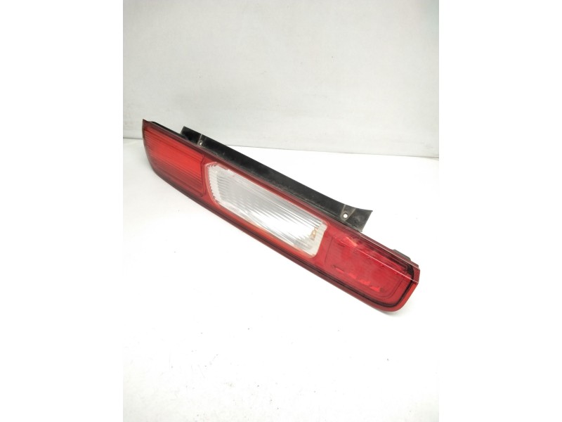 Recambio de piloto trasero derecho para ford focus ii (da_, hcp, dp) 2.0 tdci referencia OEM IAM 4M5113404A  