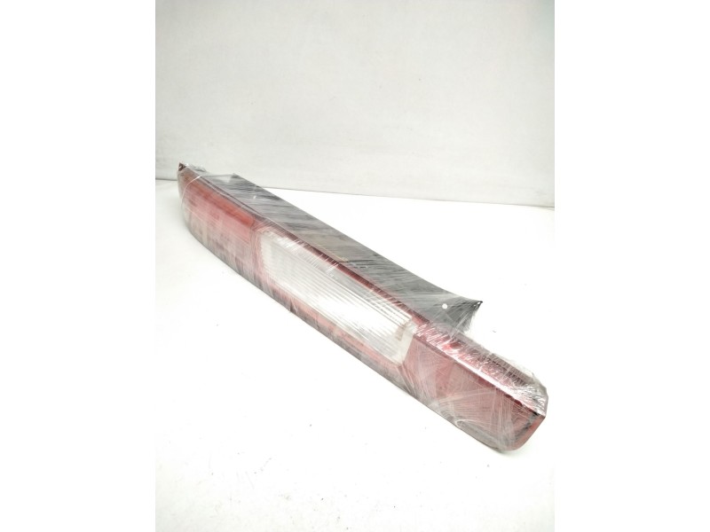 Recambio de piloto trasero derecho para ford focus ii (da_, hcp, dp) 2.0 tdci referencia OEM IAM 4M5113404A  