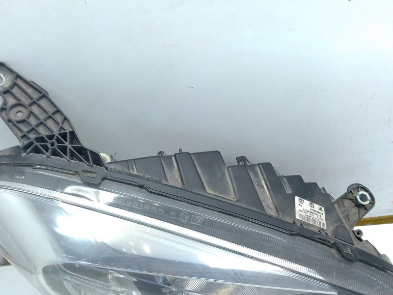 Recambio de faro derecho para fiat doblo cargo (263_) 1.3 d multijet (263wxu1a) referencia OEM IAM   