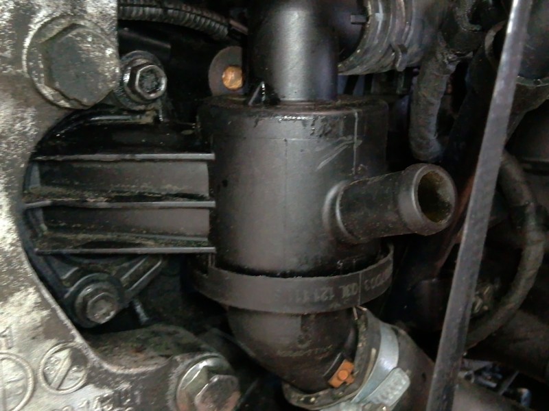 Recambio de motor completo para audi a3 sportback (8pa) 1.6 tdi referencia OEM IAM CAY  