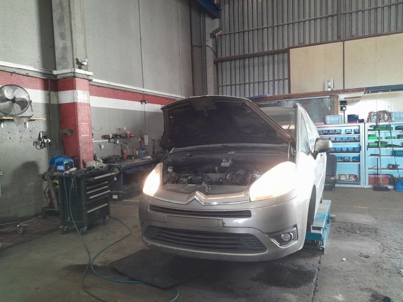 citroën c4 grand picasso i (ua_) del año 2010