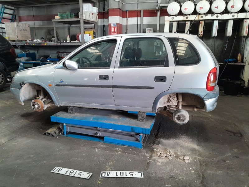 opel corsa b (s93) del año 1998