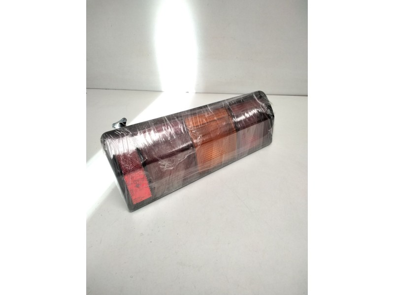 Recambio de piloto trasero izquierdo para renault rapid/express (f40) 1.6 d familiar (f404) referencia OEM IAM 7701031915 SEIMA 