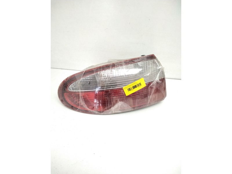 Recambio de piloto trasero izquierdo para daewoo lanos (klat) 1.5 referencia OEM IAM 9C08C  