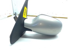 Recambio de retrovisor izquierdo para renault clio ii (bb_, cb_) 1.9 dti (b/cb0u) referencia OEM IAM    2