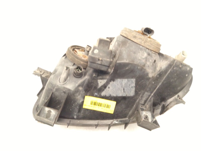 Recambio de faro derecho para renault clio ii (bb_, cb_) 1.9 dti (b/cb0u) referencia OEM IAM   
