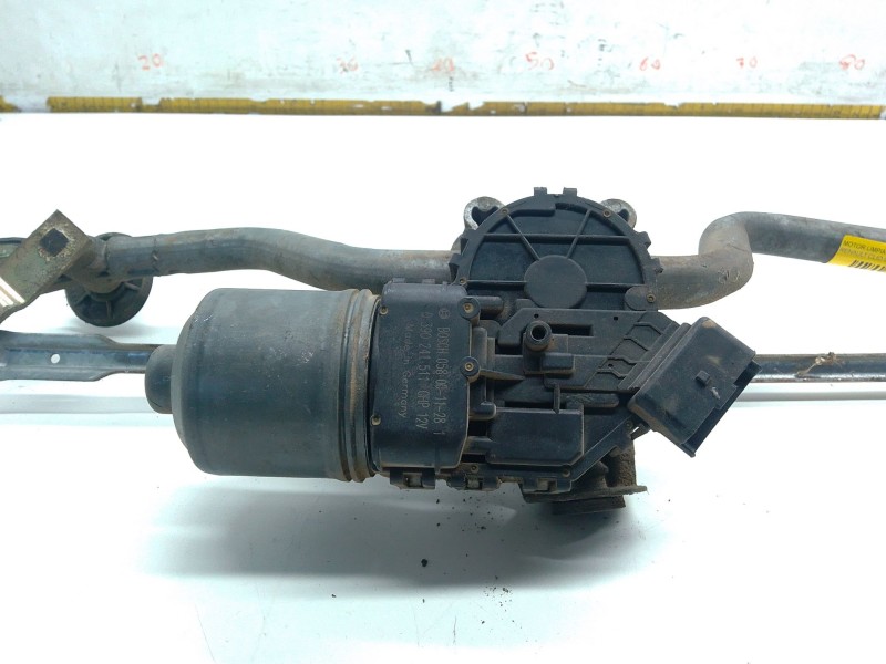 Recambio de motor limpia delantero para renault clio ii (bb_, cb_) 1.9 dti (b/cb0u) referencia OEM IAM 0390241511  