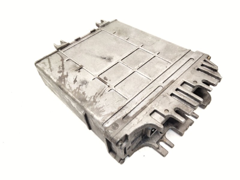 Recambio de centralita motor uce para renault clio ii (bb_, cb_) 1.9 dti (b/cb0u) referencia OEM IAM 8200059887 0281001878 H0M77