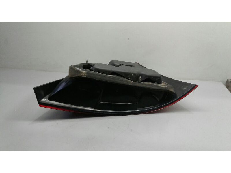 Recambio de piloto trasero izquierdo para mg serie 25 (rf) comfort (5-ptas.) referencia OEM IAM 8102R021B02F00 XFB10089 