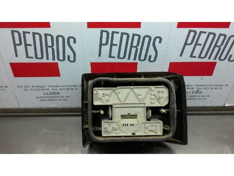 Recambio de piloto trasero izquierdo para renault 19 hatchback (b/c53) referencia OEM IAM 87067  20596