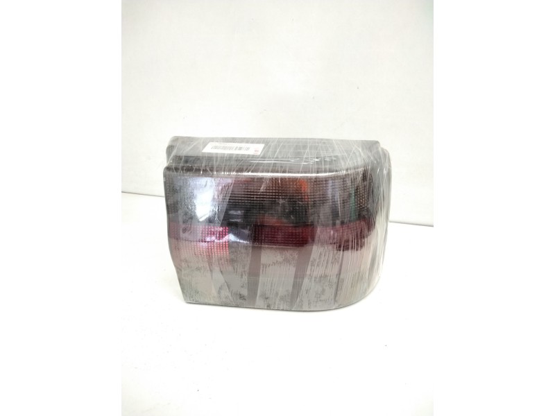 Recambio de piloto trasero derecho para renault 19 hatchback (b/c53) europa referencia OEM IAM 91045  