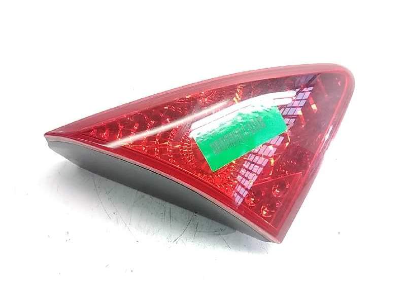 Recambio de piloto trasero izquierdo porton para peugeot 3008 confort referencia OEM IAM 9683461080G 26030104 
