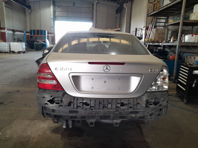 mercedes-benz clase c (w203) del año 2003