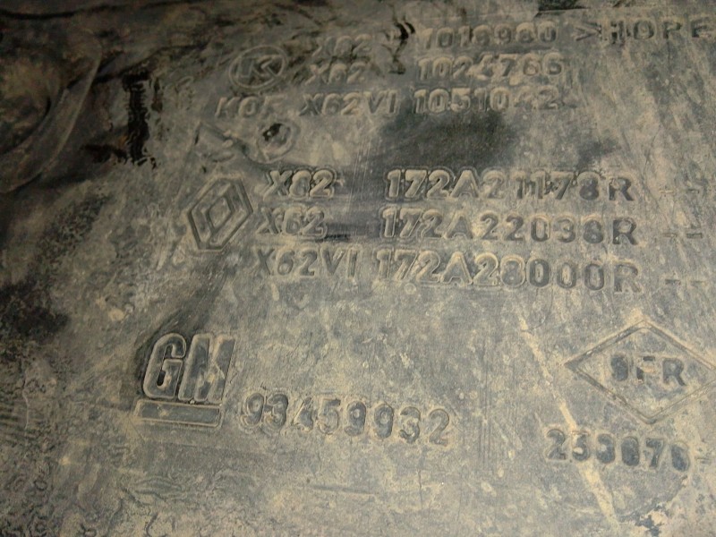 Recambio de deposito adblue para renault master iii caja/chasis (ev, hv, uv) 2.3 dci 145 rwd (uv0f, uv0e, hv0e, hv0f, hv0t, hv10