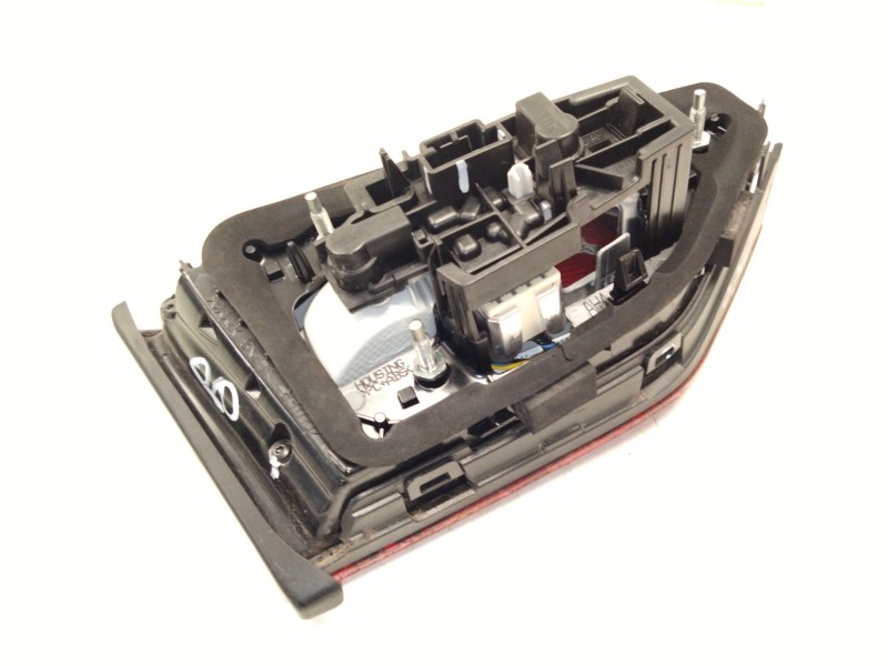 Recambio de piloto trasero derecho porton para audi a3 limousine (8vs, 8vm) 1.4 tfsi referencia OEM IAM   