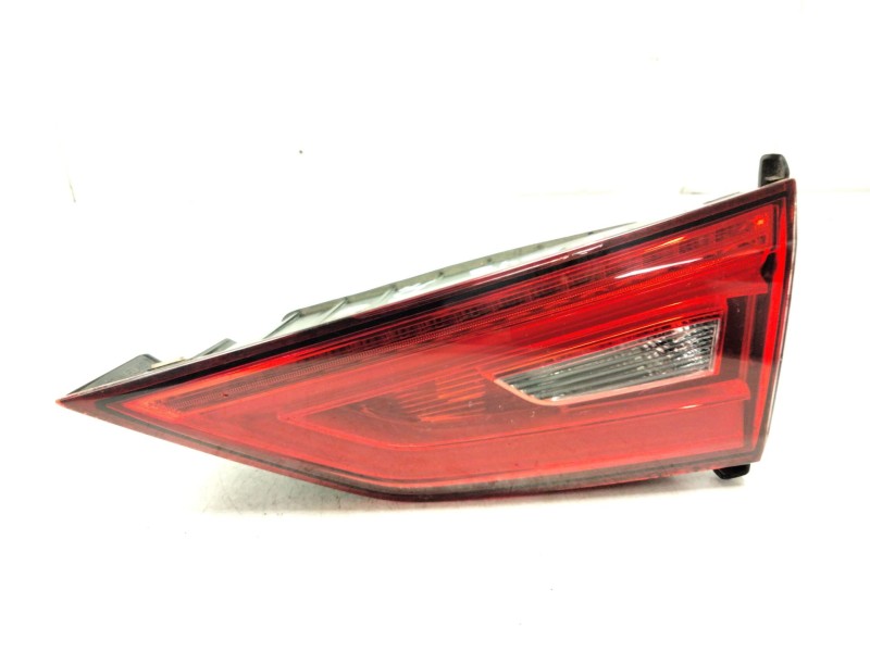 Recambio de piloto trasero derecho porton para audi a3 limousine (8vs, 8vm) 1.4 tfsi referencia OEM IAM   