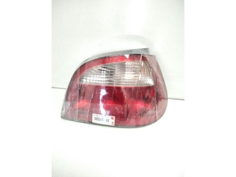 Recambio de piloto trasero derecho para renault megane i fase 2 berlina (ba0) 1.4 16v referencia OEM IAM 7700428321  