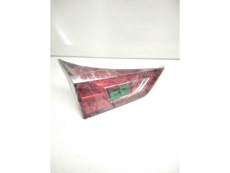 Recambio de piloto trasero izquierdo porton para toyota auris touring sports (e18) hybrid active referencia OEM IAM 8159102490 K