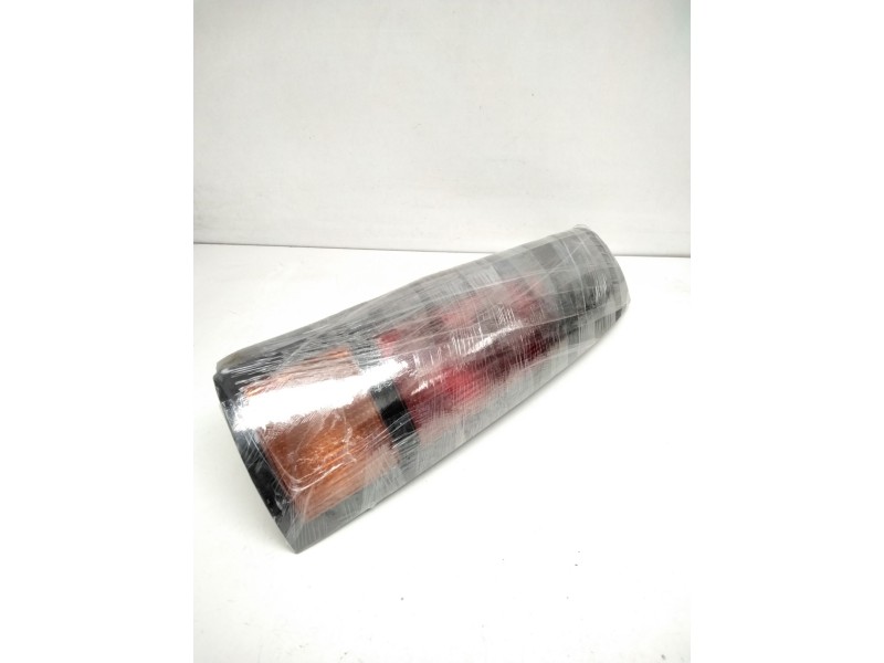 Recambio de piloto trasero izquierdo para » otros... premium 370 26 g 6x2 referencia OEM IAM RSI2A010101 1420 117045