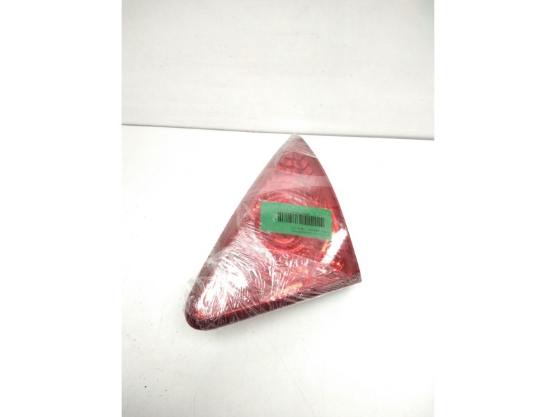 Recambio de piloto trasero derecho porton para peugeot 3008 confort referencia OEM IAM 9683460980 26030204 