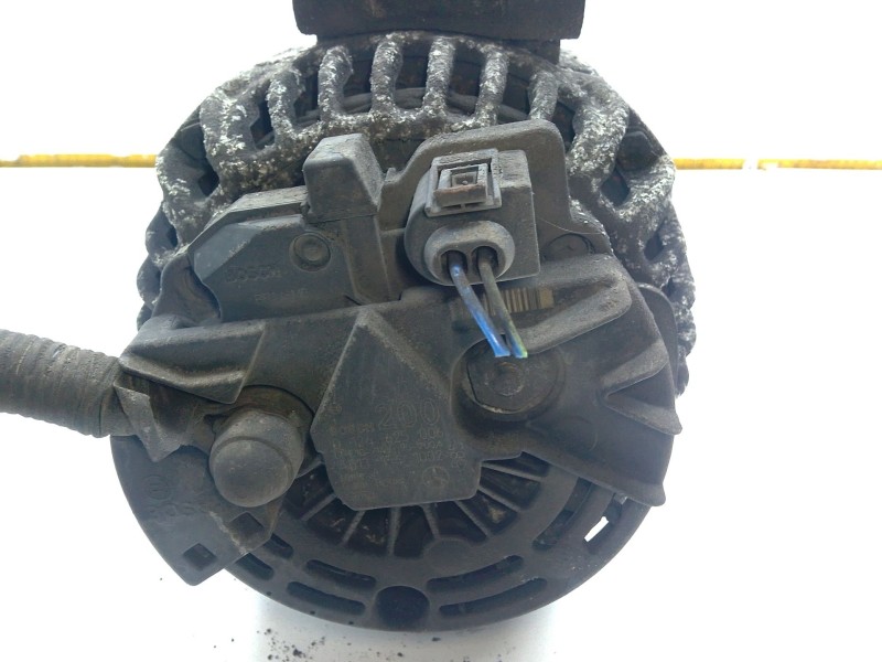 Recambio de alternador para mercedes-benz vito / mixto furgoneta (w639) 109 cdi (639.601, 639.603, 639.605) referencia OEM IAM A