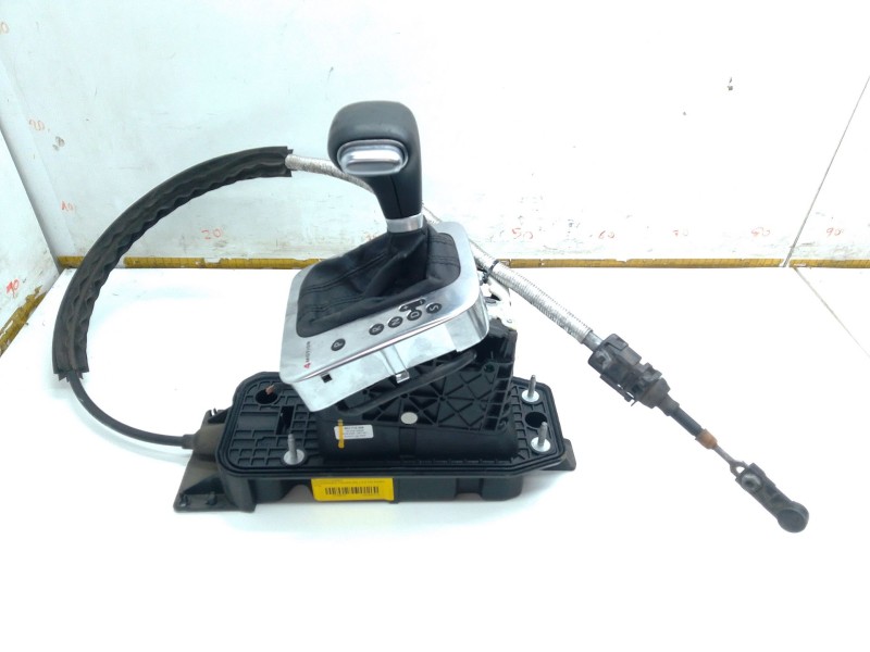 Recambio de palanca cambio para volkswagen tiguan (5n_) 2.0 tdi 4motion referencia OEM IAM 5N1713025  