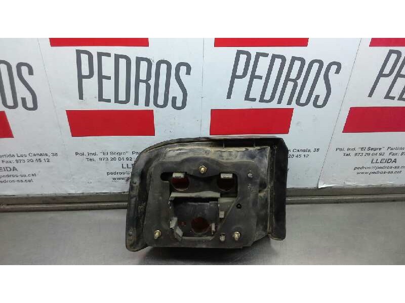 Recambio de piloto trasero derecho para renault 21 berlina (b/l48) 1.8 referencia OEM IAM 7700792975  