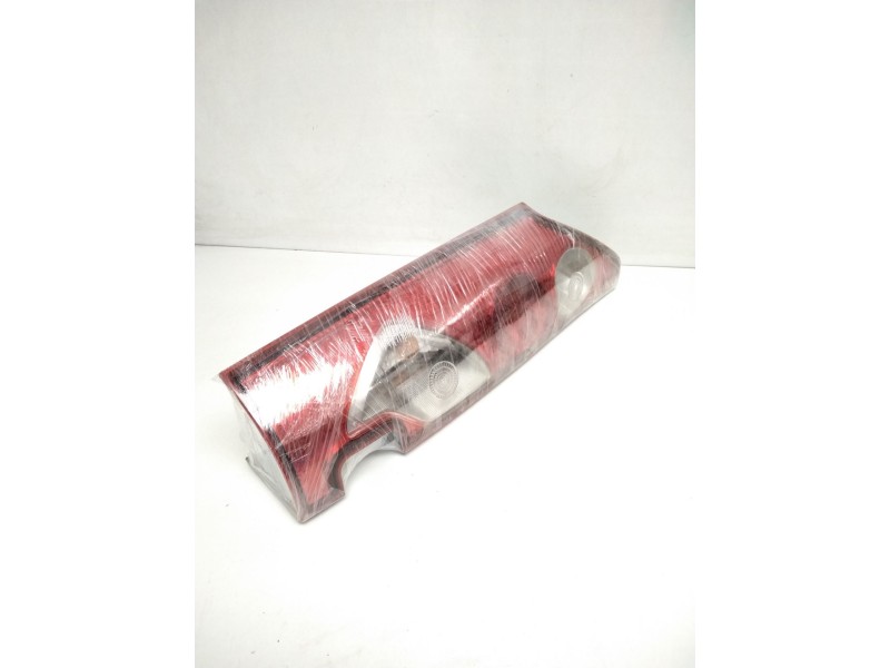 Recambio de piloto trasero derecho para renault kangoo profesional referencia OEM IAM 89072580 06083 