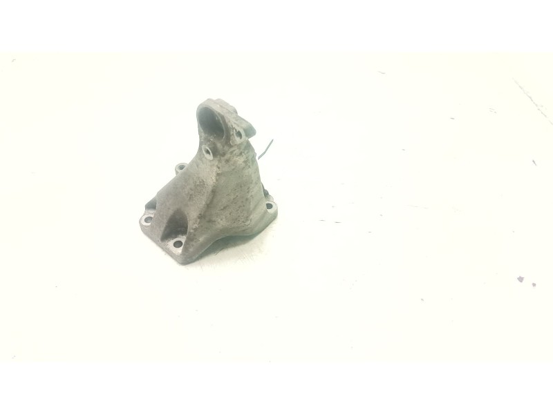 Recambio de soporte motor derecho superior para bmw 3 (e90) 316 i referencia OEM IAM 22116781916-01  