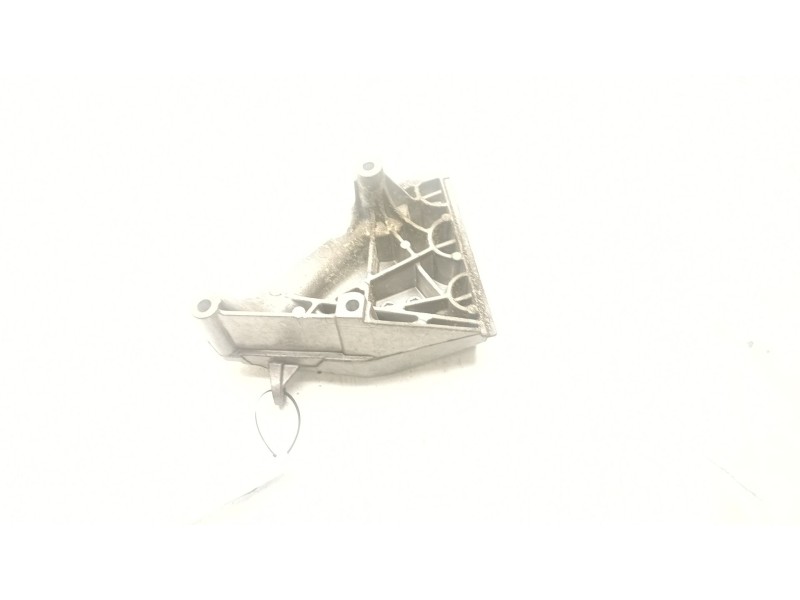 Recambio de soporte motor derecho inferior para audi a1 (8x1, 8xk) 1.6 tdi referencia OEM IAM 03L199207A  