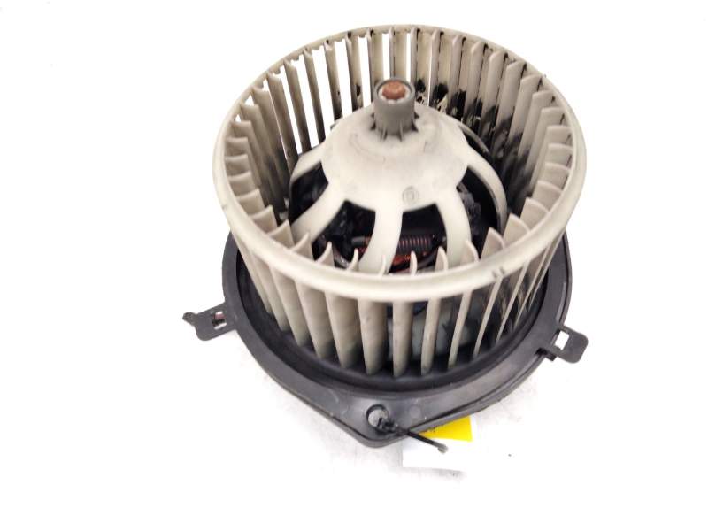 Recambio de motor calefaccion para iveco daily caja cerrada (2006 =>) 2.3 diesel referencia OEM IAM   