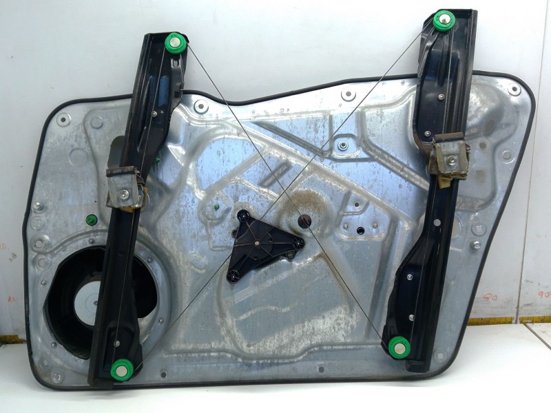 Recambio de elevalunas delantero izquierdo para volkswagen tiguan (5n_) 2.0 tdi 4motion referencia OEM IAM 5N1837729C  