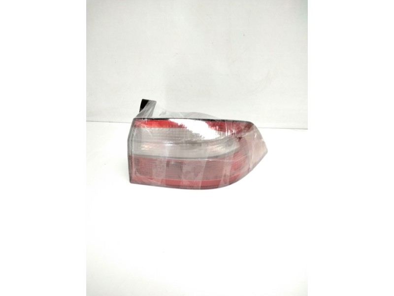 Recambio de piloto trasero derecho para renault laguna ii (bg0) dynamique referencia OEM IAM 8200002474  