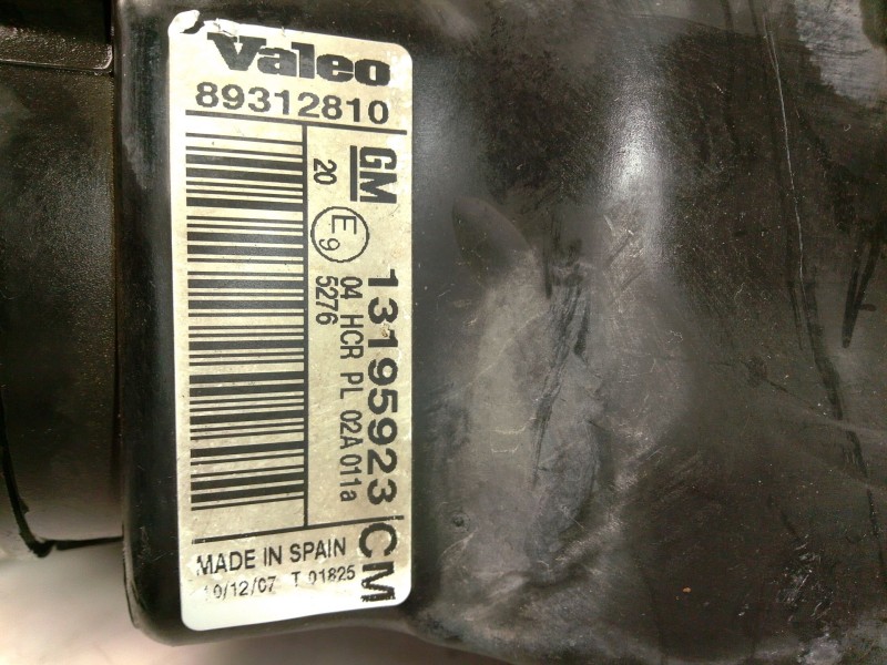 Recambio de faro izquierdo para opel combo furgoneta/monovolumen 1.3 cdti 16v referencia OEM IAM 13195923  