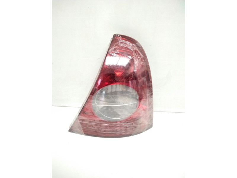 Recambio de piloto trasero derecho para renault clio ii fase ii (b/cb0) authentique referencia OEM IAM 8200071414 89023923 82009