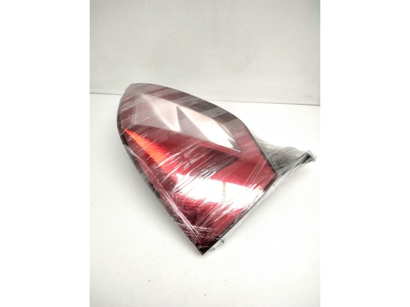 Recambio de piloto trasero derecho para renault megane ii berlina 3p confort authentique referencia OEM IAM 8200073237  