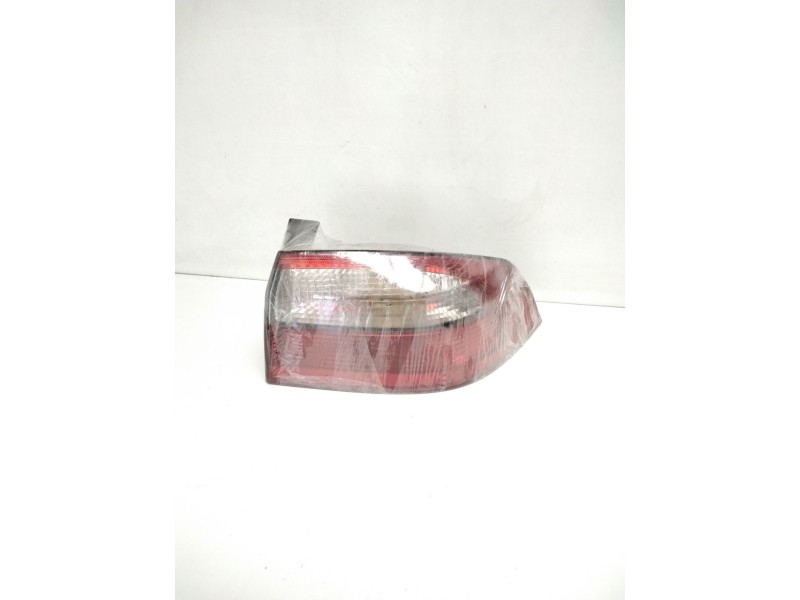 Recambio de piloto trasero derecho para renault laguna ii (bg0) authentique referencia OEM IAM 8200002474  