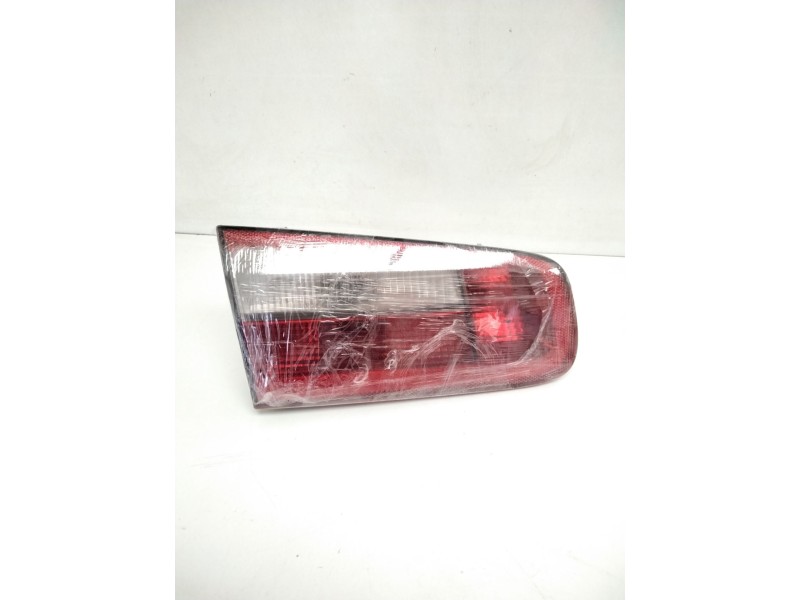 Recambio de piloto trasero izquierdo porton para renault laguna ii (bg0) privilege referencia OEM IAM 8200002475 23460102 