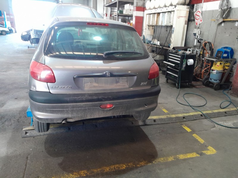 peugeot 206 hatchback (2a/c) del año 1999