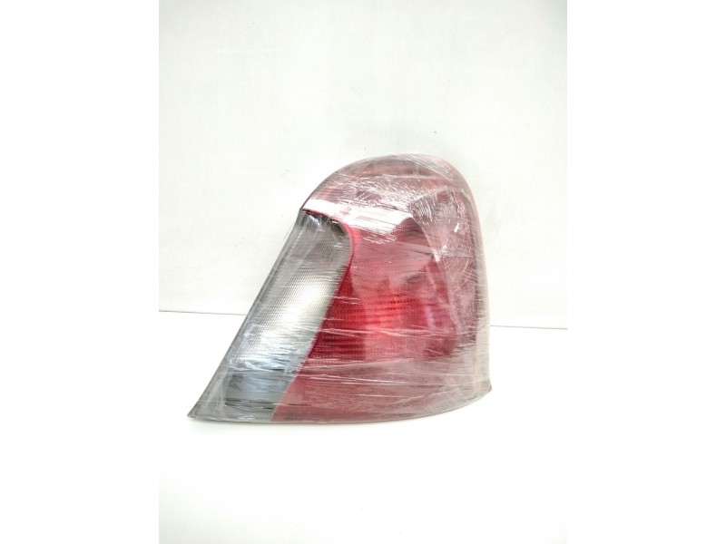 Recambio de piloto trasero derecho para mg serie 75 (rj) 2.0 cdti classic referencia OEM IAM 263032RH 34211160334 