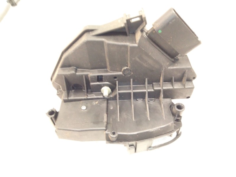 Recambio de cerradura puerta trasera derecha para ford kuga ii (dm2) 1.5 ecoboost referencia OEM IAM BM5AA26412CG  