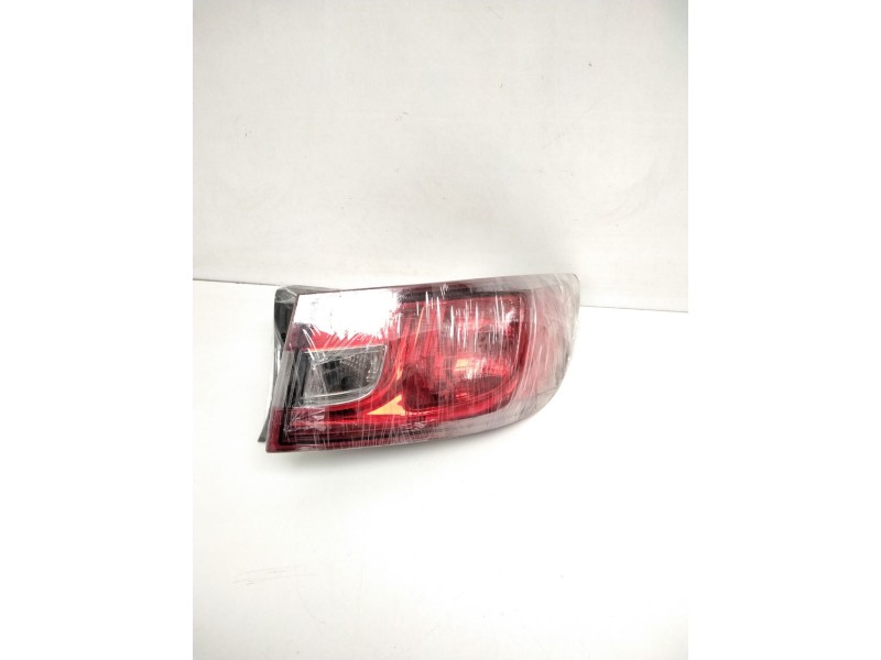 Recambio de piloto trasero derecho para renault clio iv dynamique referencia OEM IAM 265502631R 02051099900010 