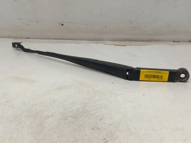 Recambio de brazo limpia delantero izquierdo para toyota c-hr (_x1_) 1.8 hybrid (zyx10_, zyx11_) referencia OEM IAM   