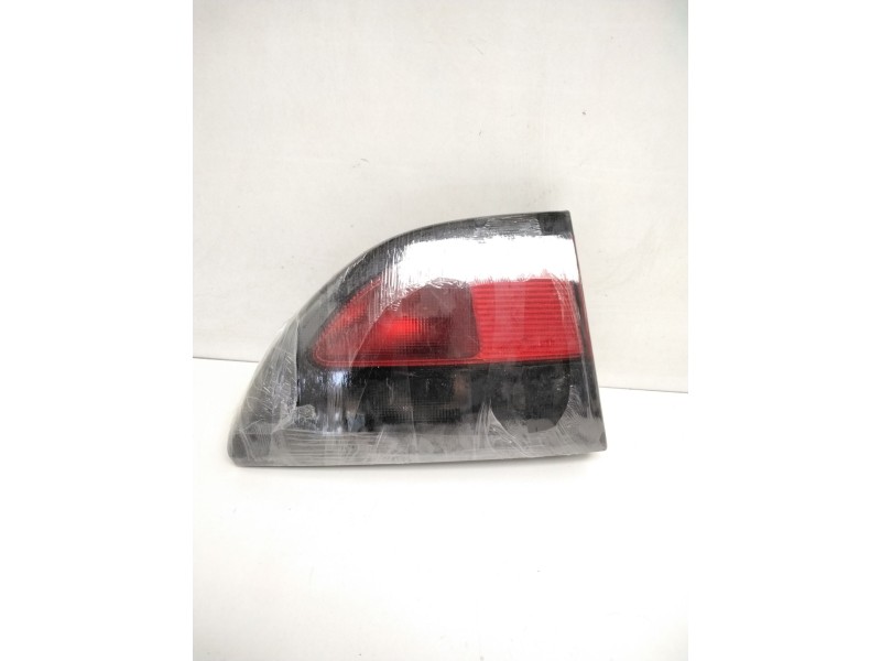 Recambio de piloto trasero izquierdo para renault megane i classic (la0) 1.6 referencia OEM IAM 7700838532 37410999 